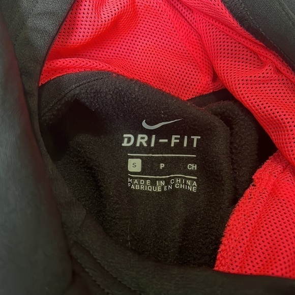 GIRLS Nike Sweaters Size Small - Picture 8 of 9